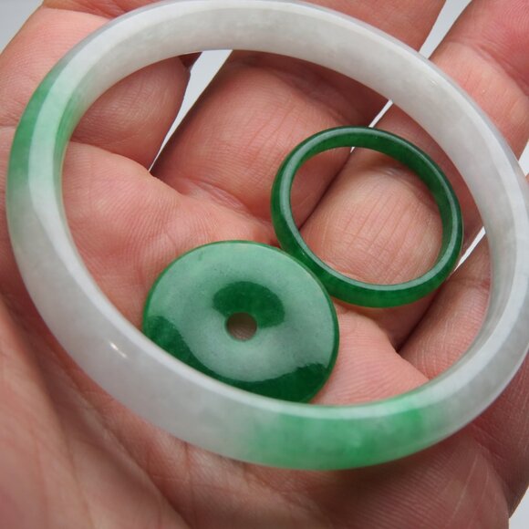 "Natural Jade bangle + FREE Jade Ring & Jade Donut 54mm " - Picture 2 of 3